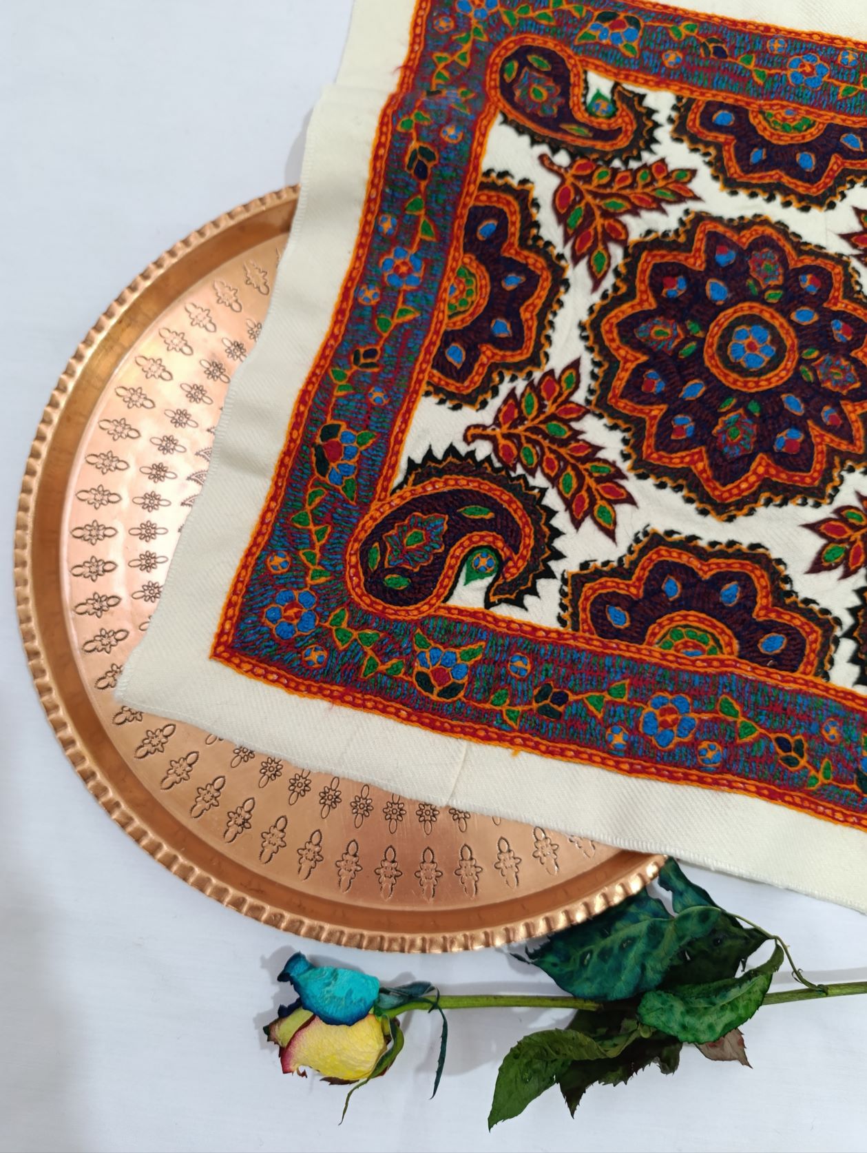 کوسن تابلو جلد قرآن رومیزی جانماز